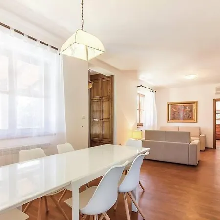 Family Holiday home Medulin